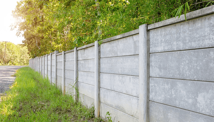 Foto de Muro De Concreto Pré Moldado para Cercamento de Estacionamento Bertolli Construções soluções em pré-moldados de concreto